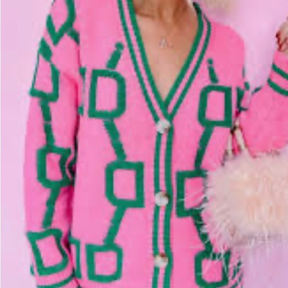 Women’s large Pink and Green Geometric Cardigan size Large. Perfect for fall. - Picture 1 of 4